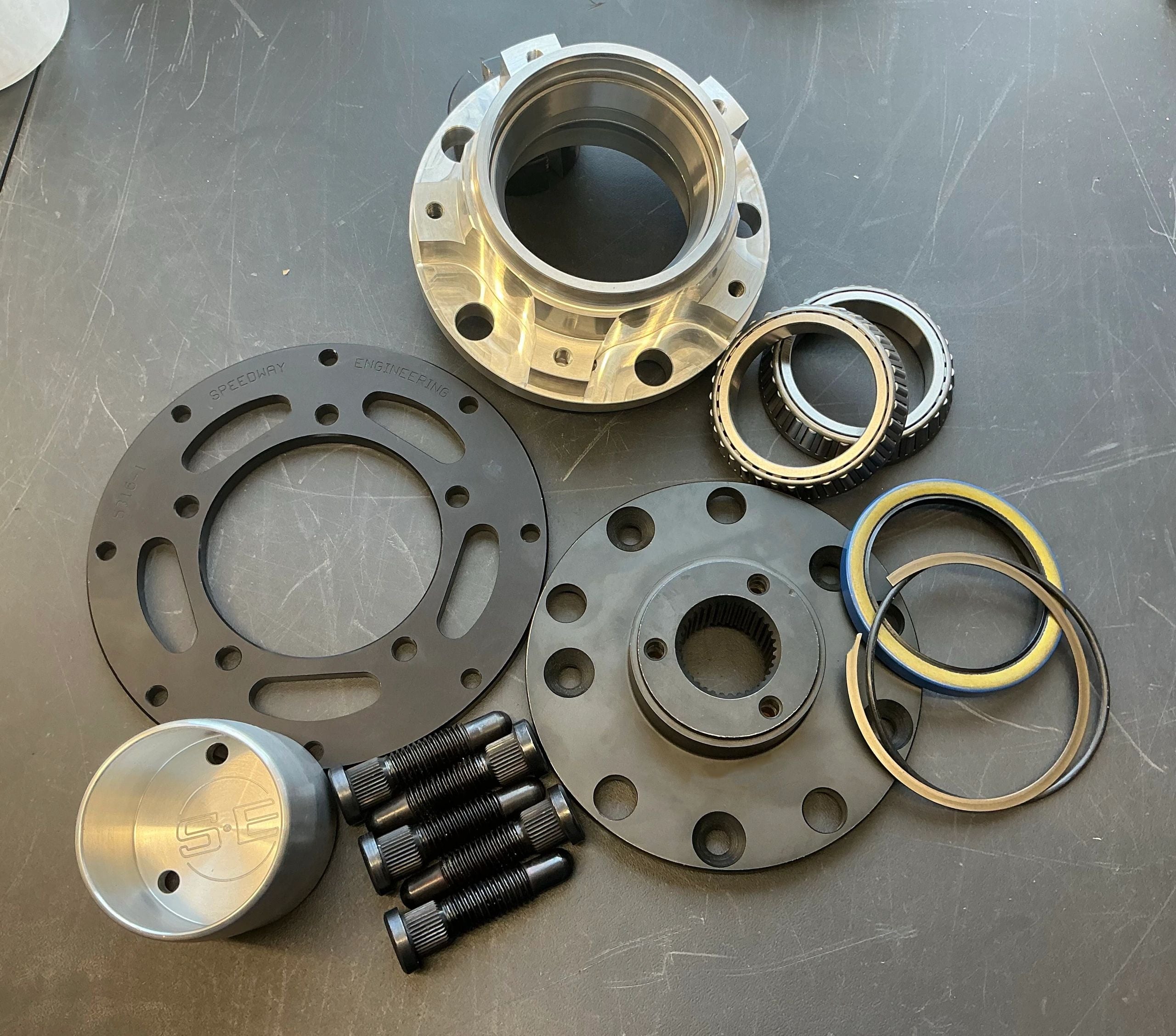 Grand National Aluminum Rear Hub Kit