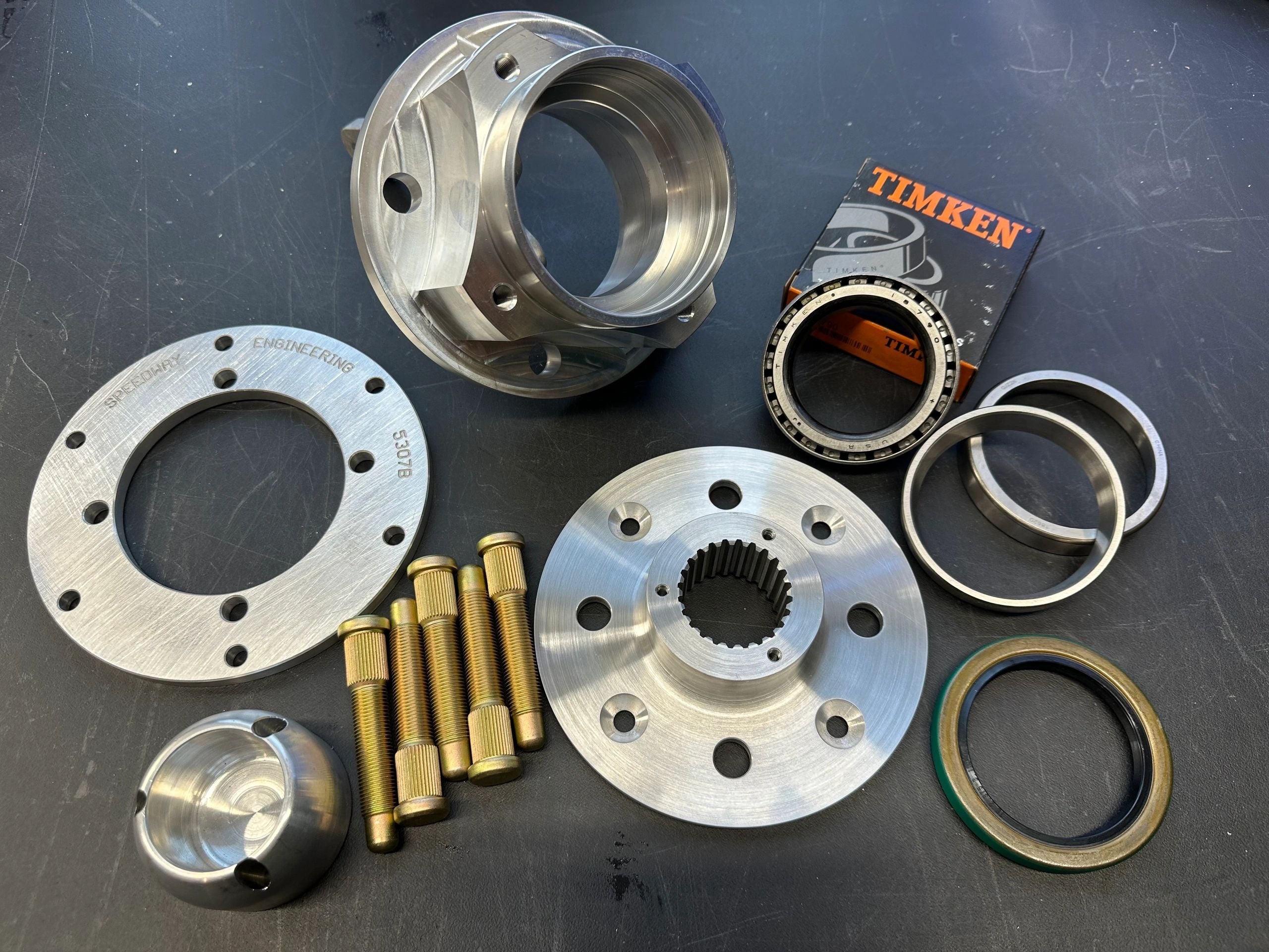 Aluminum Rear Mini Stock Hub Kit
